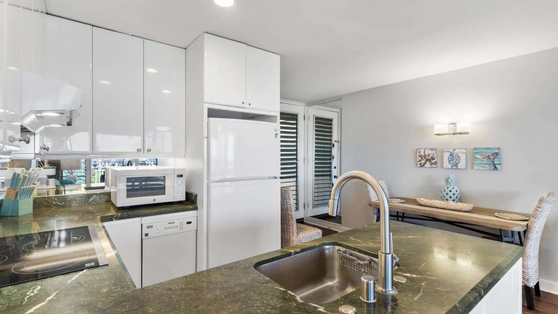 Modern Oceanfront Beach Hale Kai 1Bed Kahana 0*,
